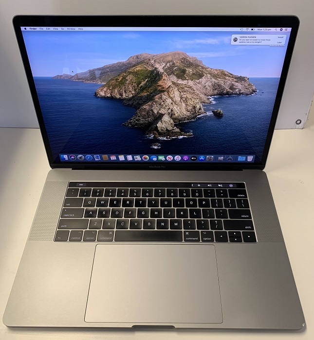 macbook pro mid 2017 256gb